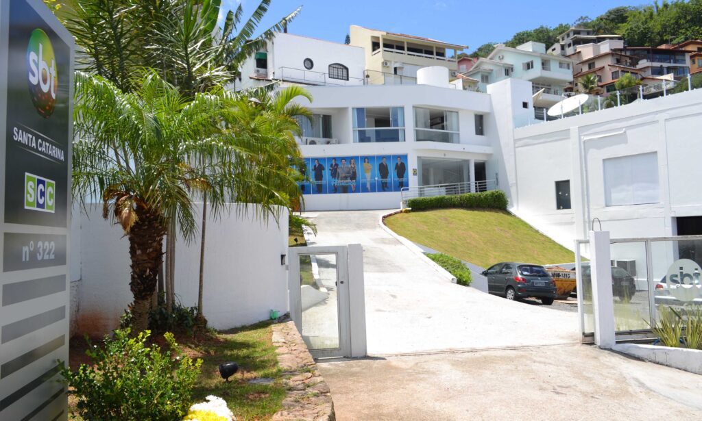 fachada predio sbt sc